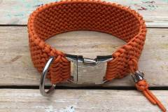 Hundehalsband_wasserfest_Paracord_Orange_Klickverschluss_3
